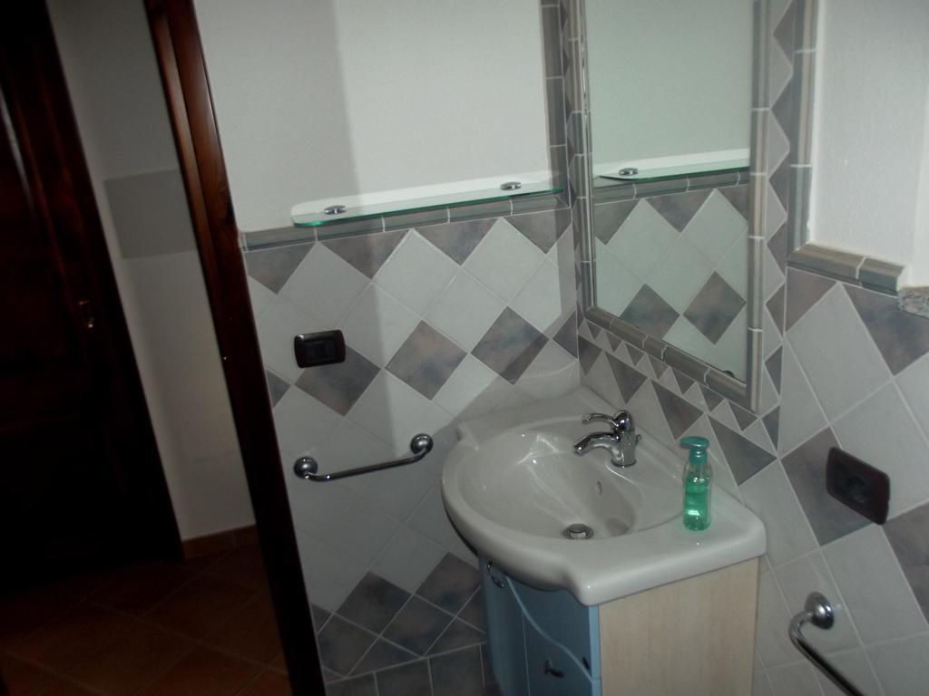 Casa Elena Apartment Cala Gonone Room photo