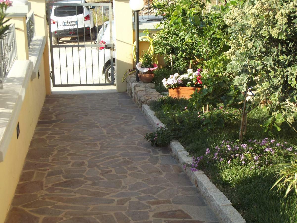 Casa Elena Apartment Cala Gonone Exterior photo