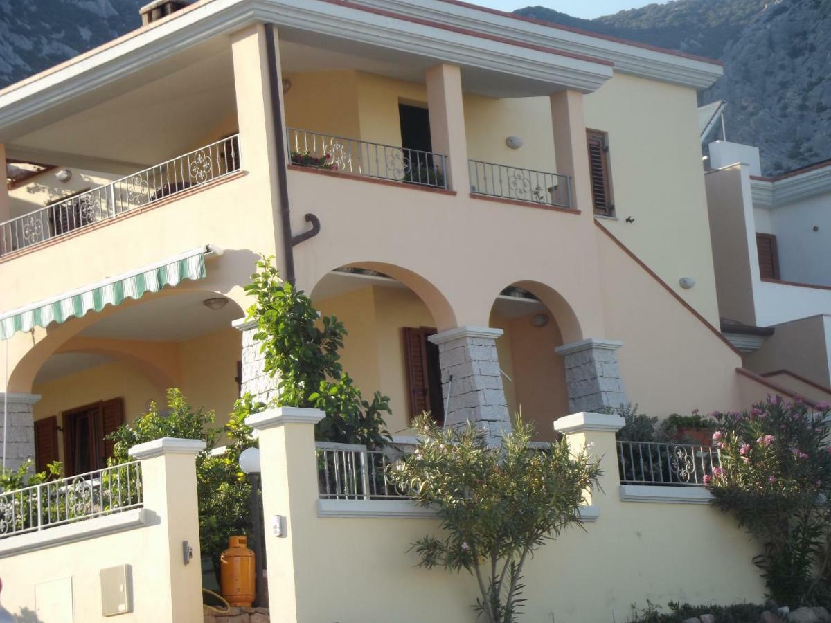 Casa Elena Apartment Cala Gonone Exterior photo